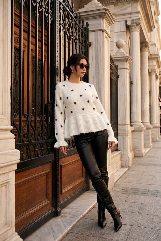 Women's polka-dot peplum sweater: Beige / S/M